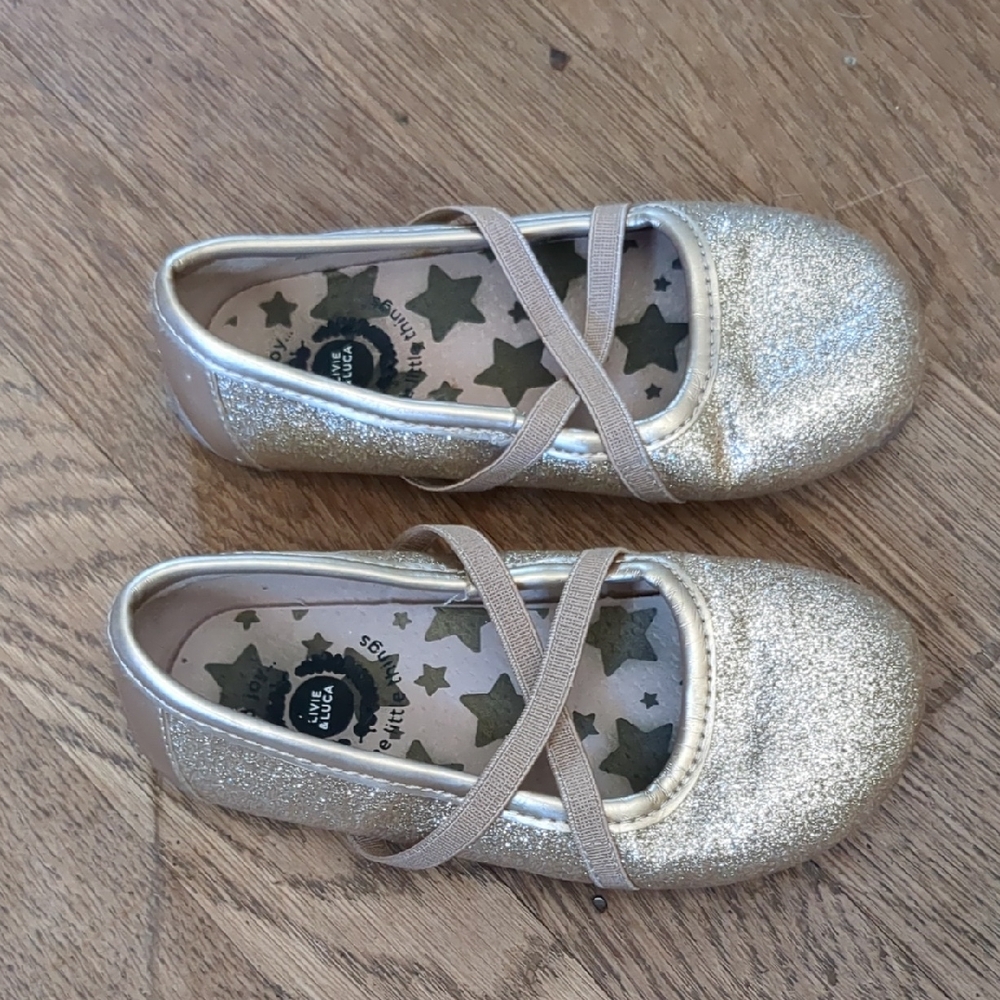 Livie & Luca Gold Dress Shoes Toddler Size 8